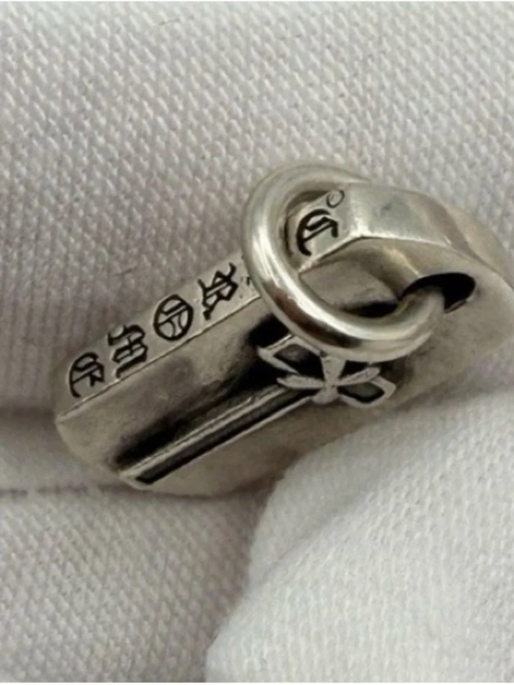Chrome Hearts vintage style